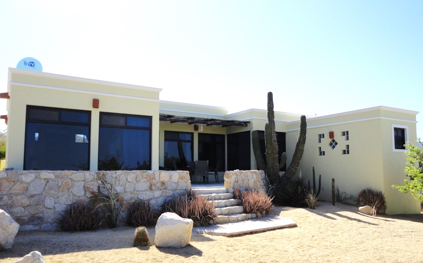 Casa Cardon 2King Properties for rent